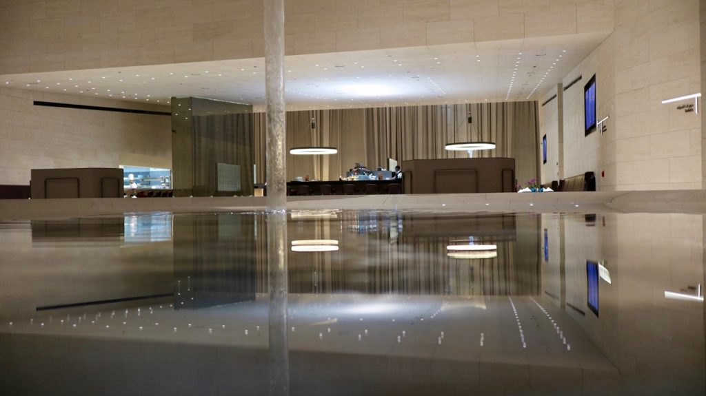 qatar airways Al Safwa First Lounge first class lounge doha doh oneworld
