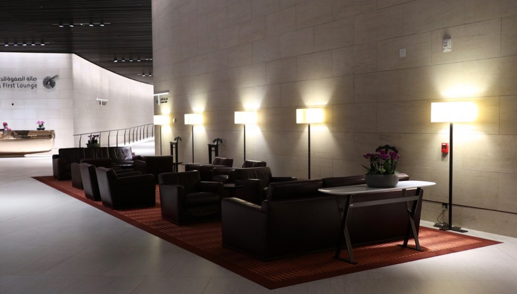 qatar airways Al Safwa First Lounge first class lounge doha doh oneworld